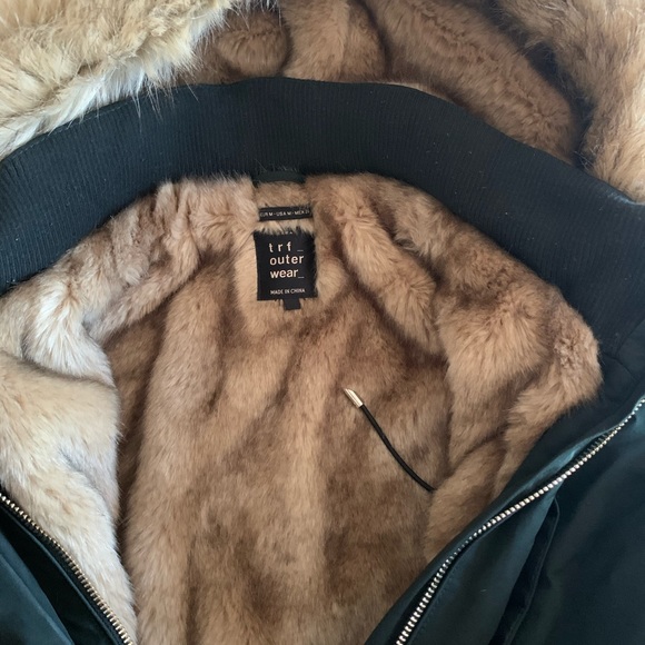 Jacket - Picture 3 of 4